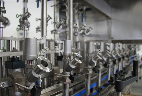 高性能食用ボトル油充填機