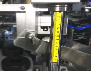 超音波シール化粧管充填機