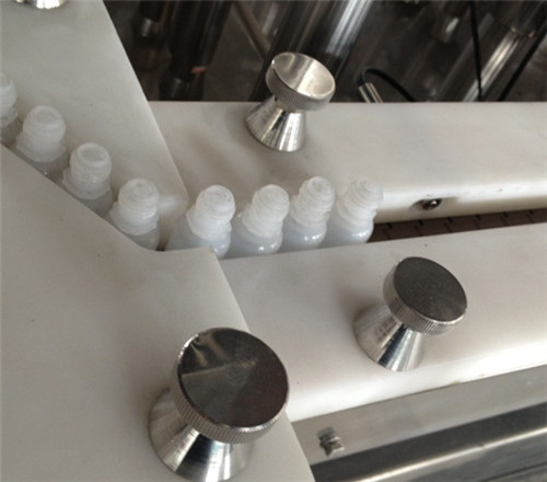 クランピングボトル装置